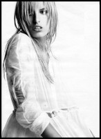 Karolina Kurkova photo #